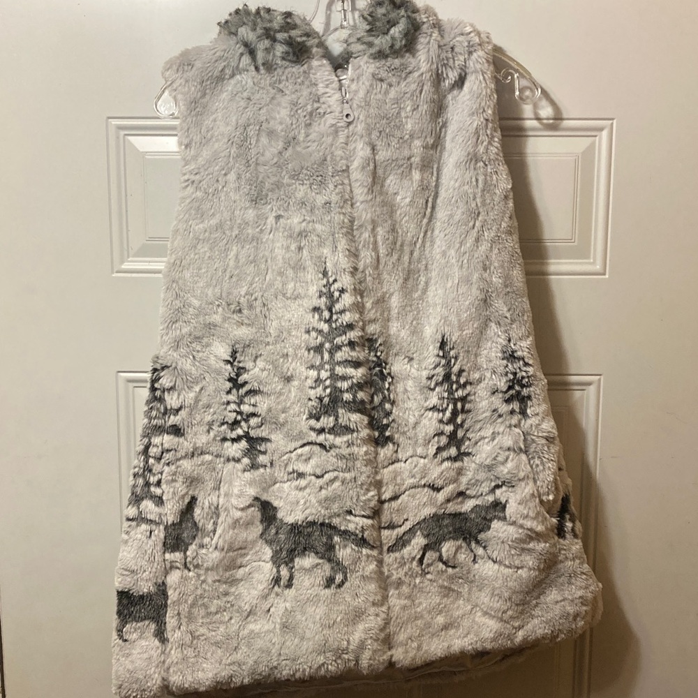 Soft Gray Faux Fur Vest S